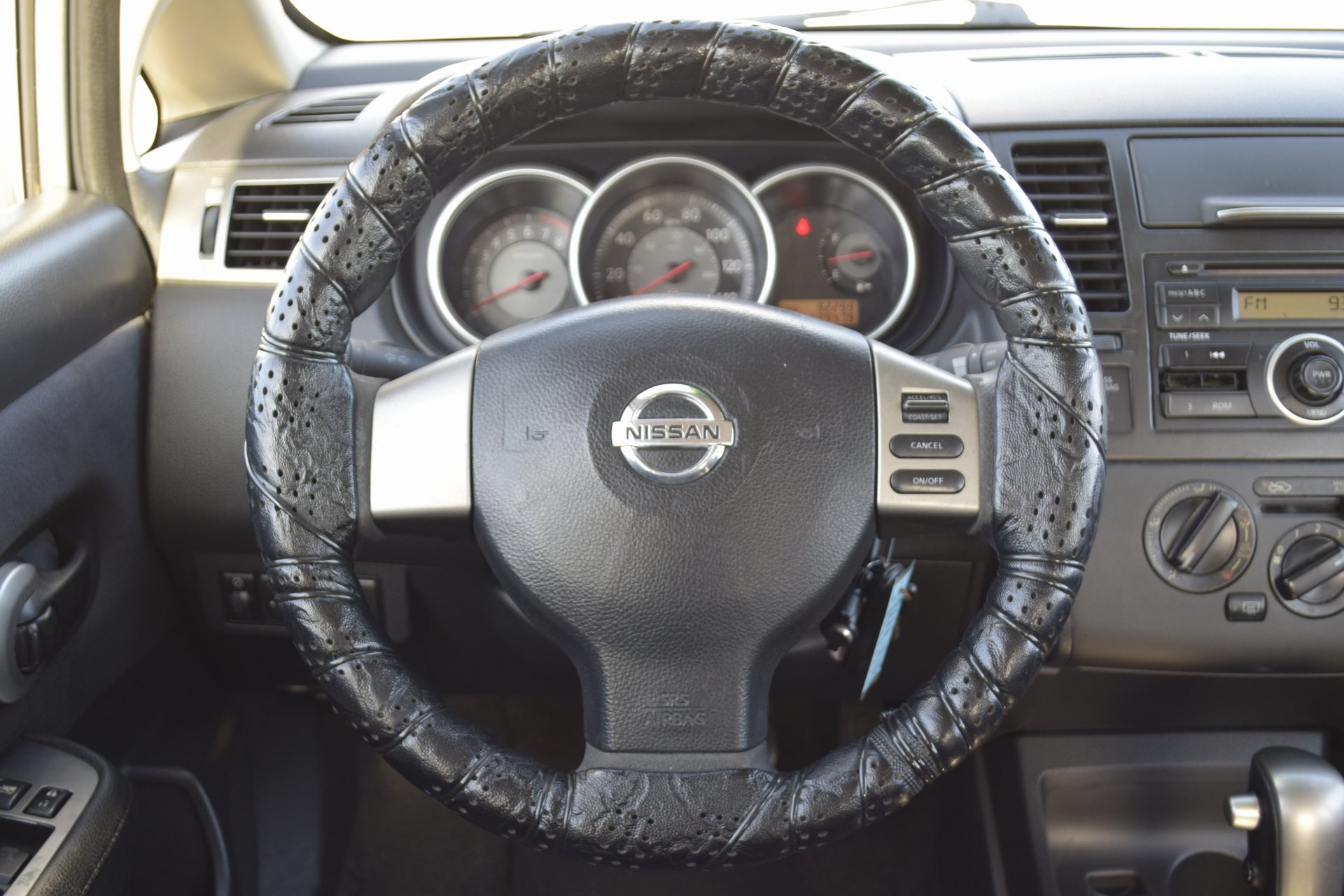 2009 Nissan Versa 1.8 S - 4