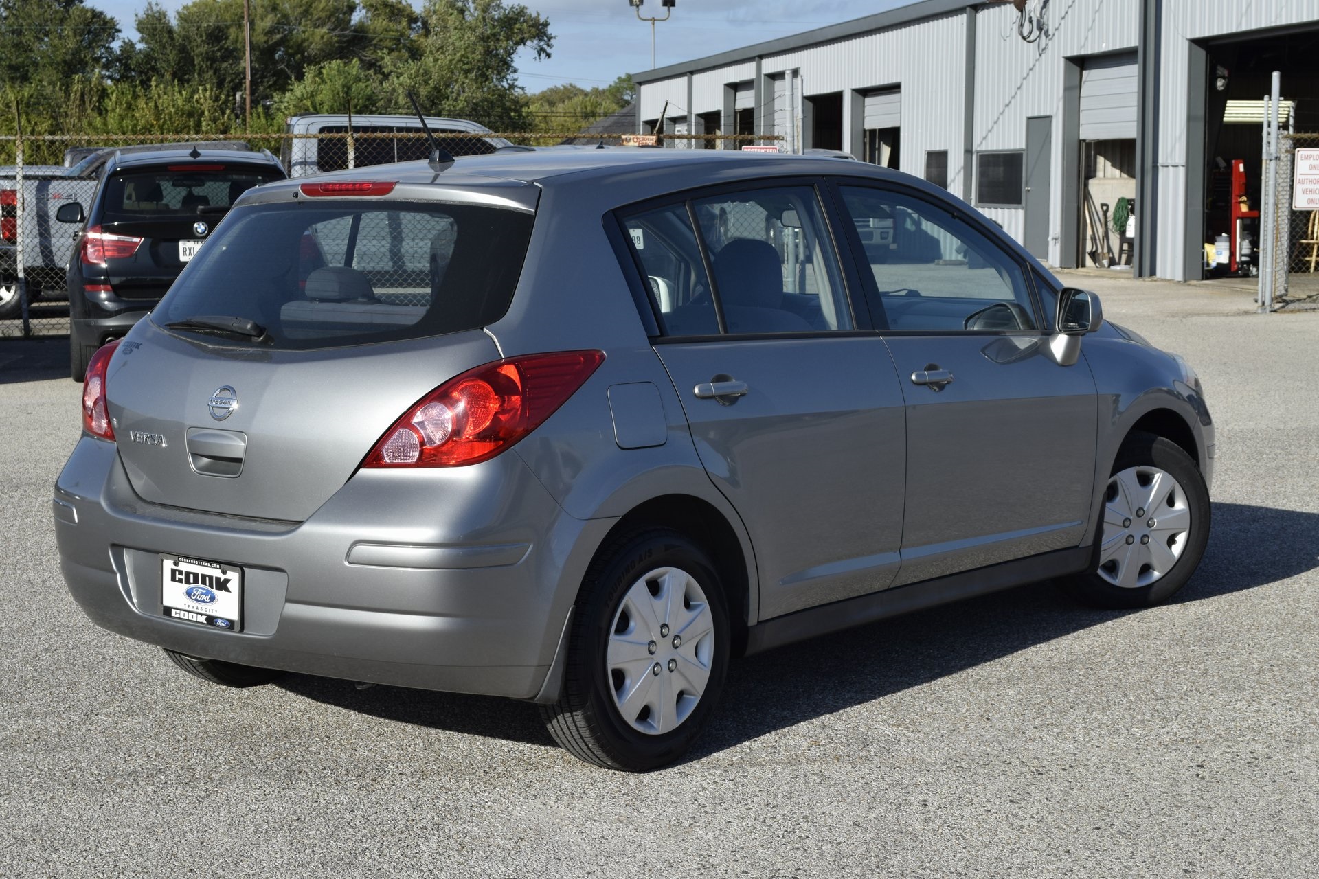 2009 Nissan Versa 1.8 S - 7