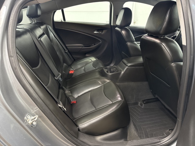 2018 Chevrolet Volt Premier photo 9