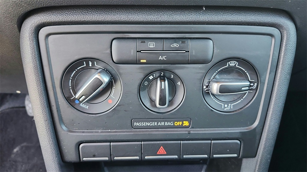 2019 Volkswagen Beetle