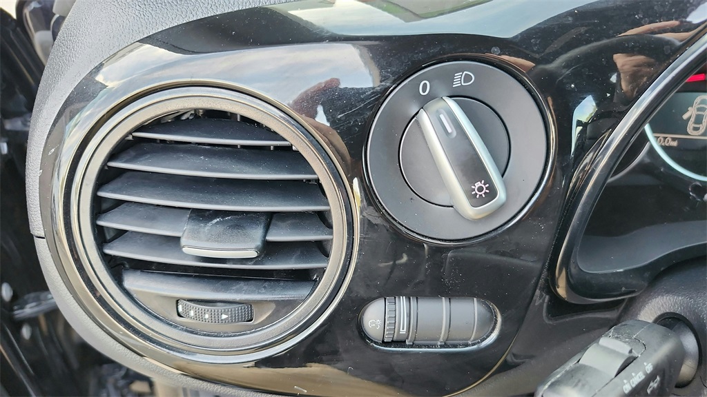 2019 Volkswagen Beetle