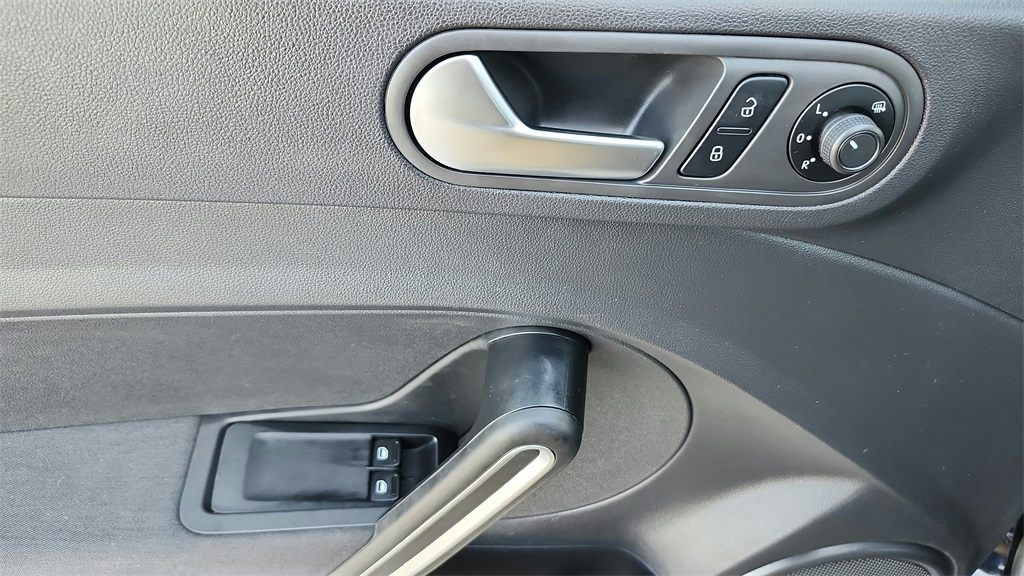 2019 Volkswagen Beetle