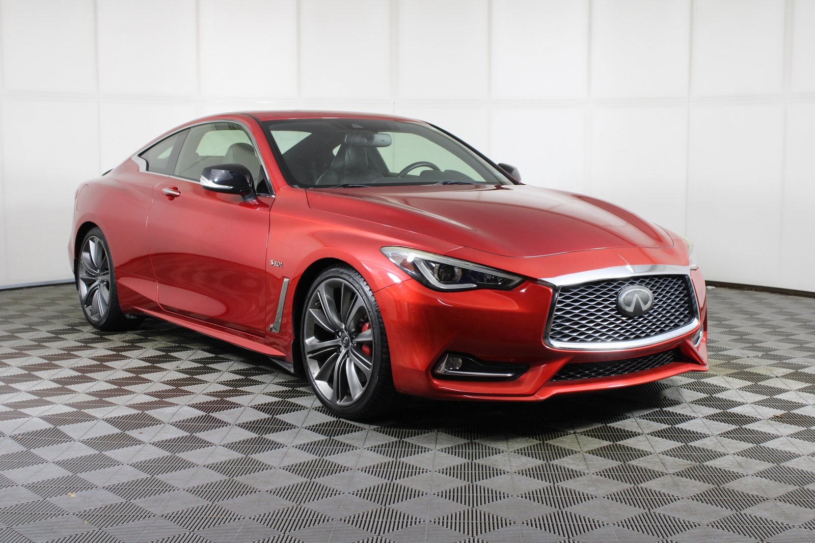2019 INFINITI Q60 Red Sport 400 Coupe RWD