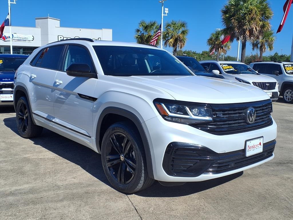 2023 Volkswagen Atlas Cross Sport 3.6L V6 SEL R-Line White at Bayshore Chrysler Jeep Dodge Ram
