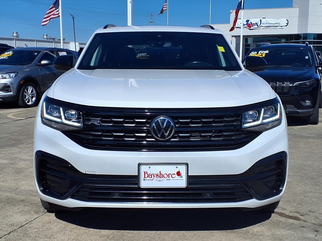 2023 Volkswagen Atlas Cross Sport 3.6L V6 SEL R-Line White at Bayshore Chrysler Jeep Dodge Ram