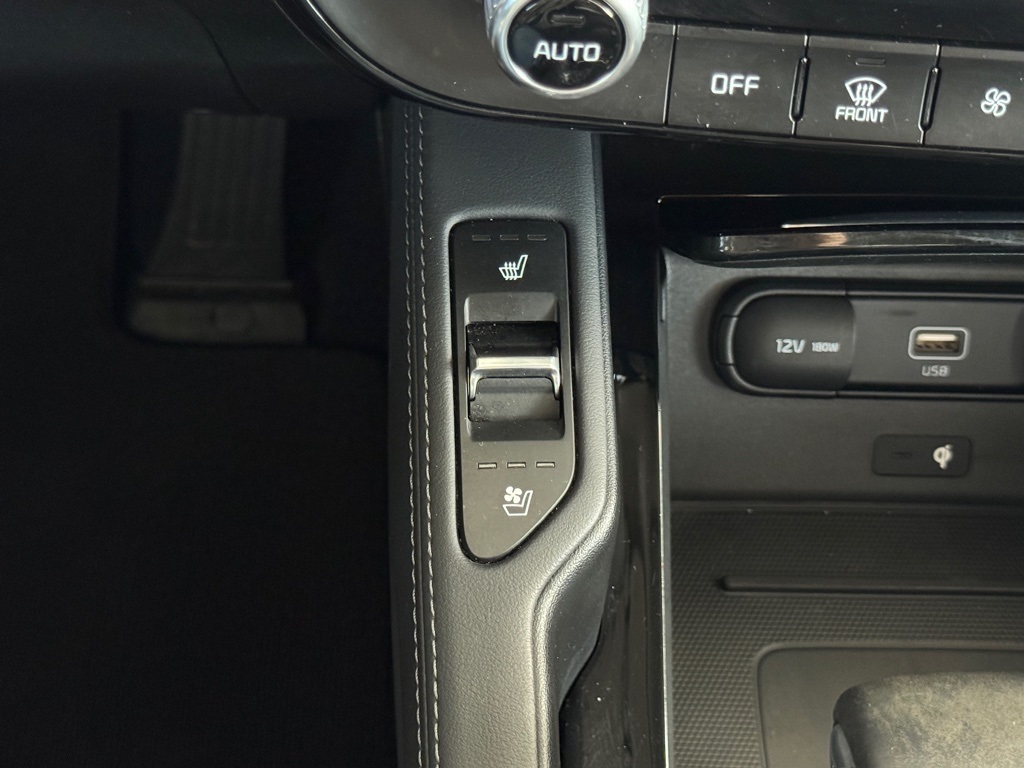 2022 Kia Telluride EX - 9