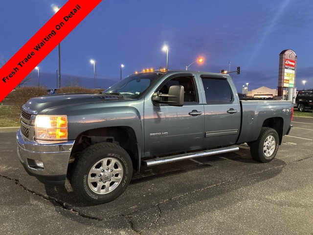 2014 Chevrolet Silverado 3500HD LTZ's photo