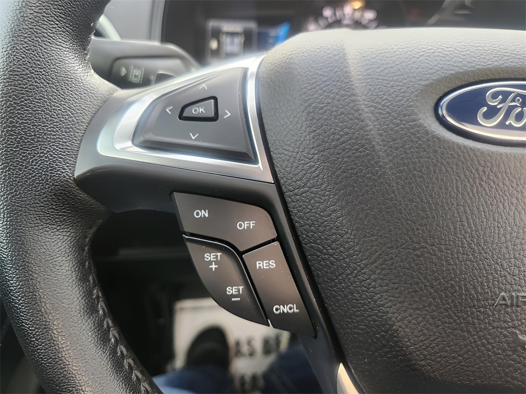 2022 Ford Edge