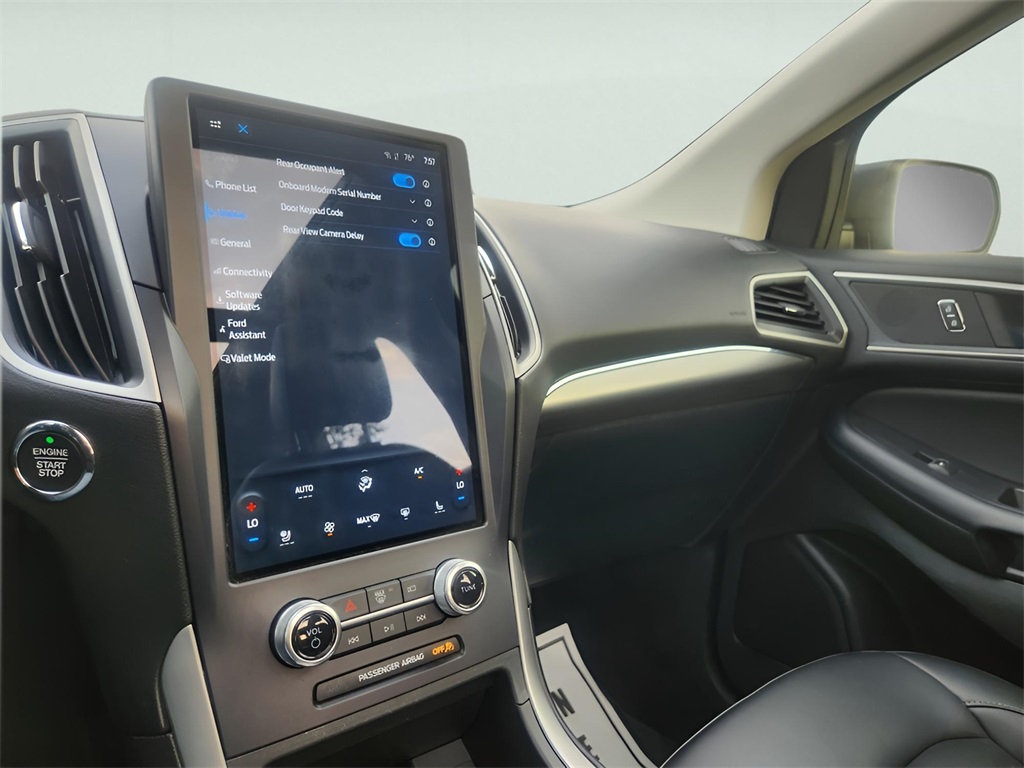 2022 Ford Edge