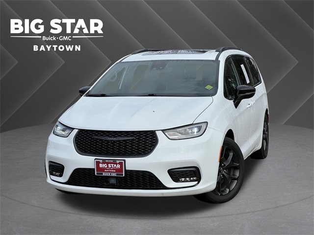2024 Chrysler Pacifica Limited White at Big Star Chrysler Jeep Dodge Ram 