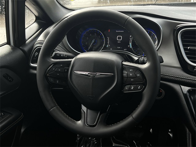 2024 Chrysler Pacifica Limited White at Big Star Chrysler Jeep Dodge Ram 