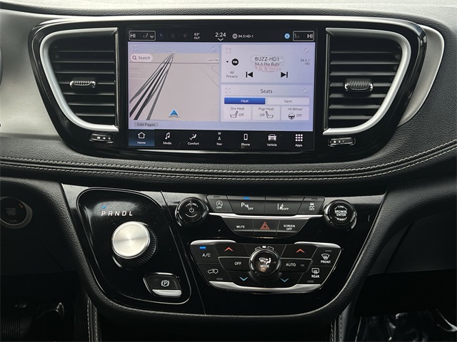 2024 Chrysler Pacifica Limited White at Big Star Chrysler Jeep Dodge Ram 