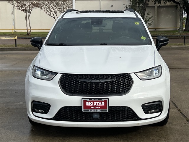 2024 Chrysler Pacifica Limited White at Big Star Chrysler Jeep Dodge Ram 