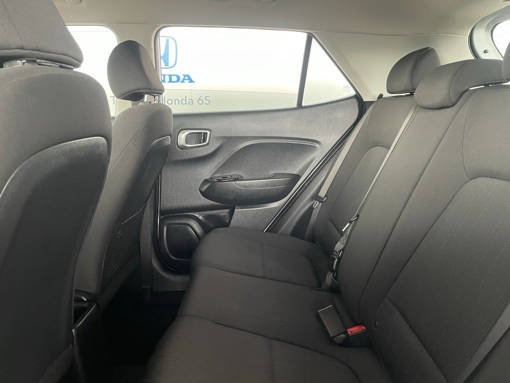 Thumbnail: 2023 Hyundai Venue - 14