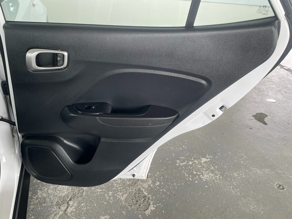 Thumbnail: 2023 Hyundai Venue - 22