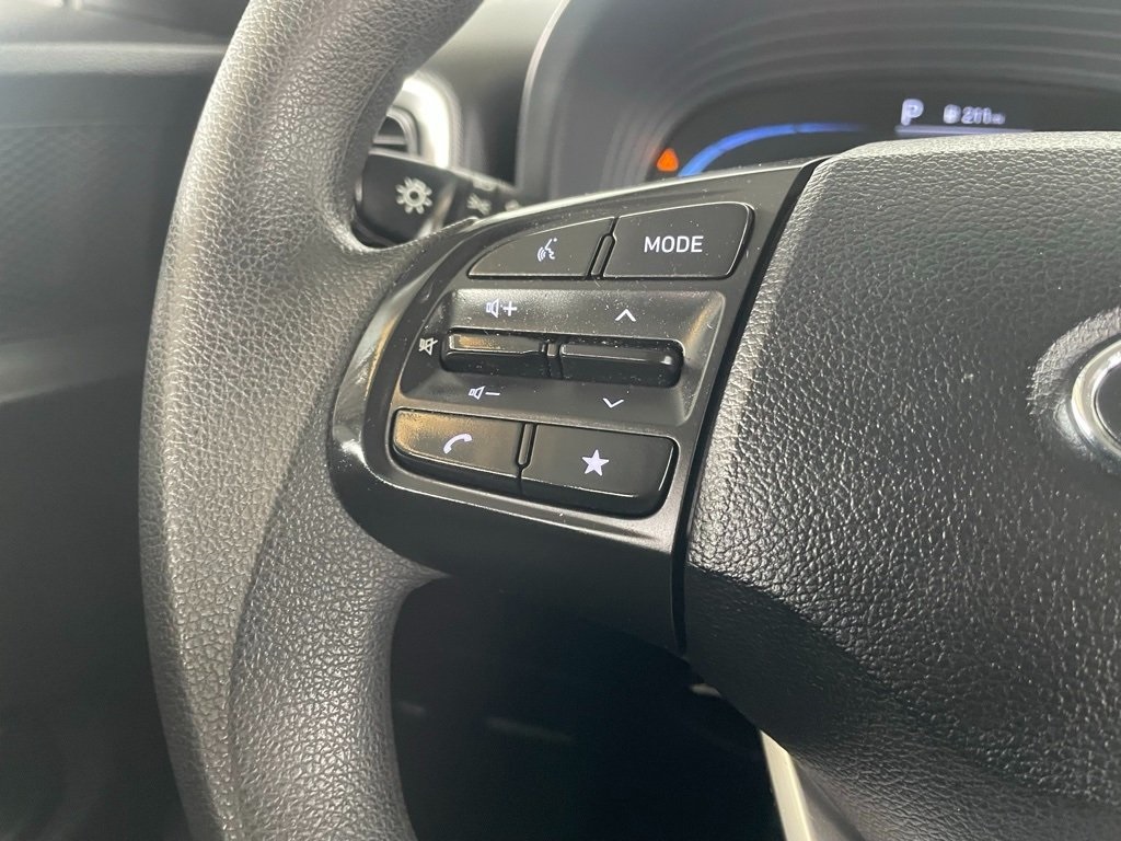 Thumbnail: 2023 Hyundai Venue - 32