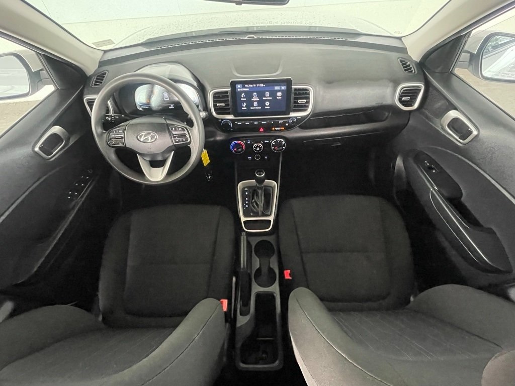 Thumbnail: 2023 Hyundai Venue - 7