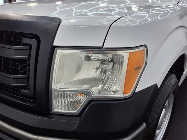 2013 Ford F-150 XL White at Autostrade