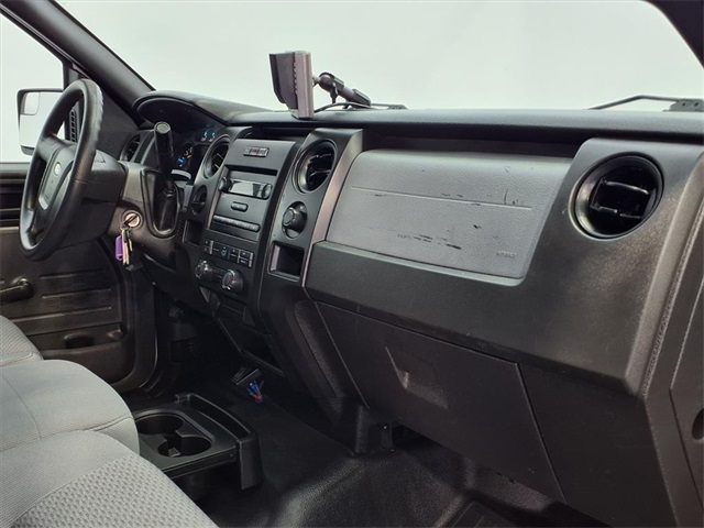 2013 Ford F-150 XL White at Autostrade