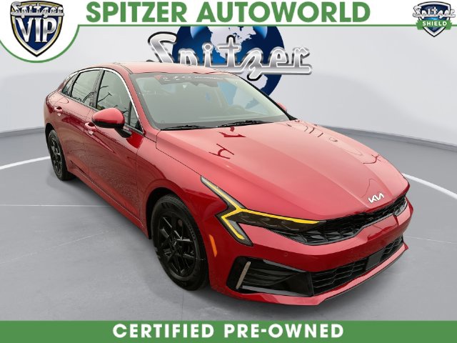 Runway Red 2025 Kia K5 Sedan Front-Wheel Drive 8-Speed Automatic
