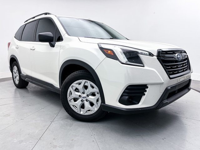 2023 Subaru Forester Base