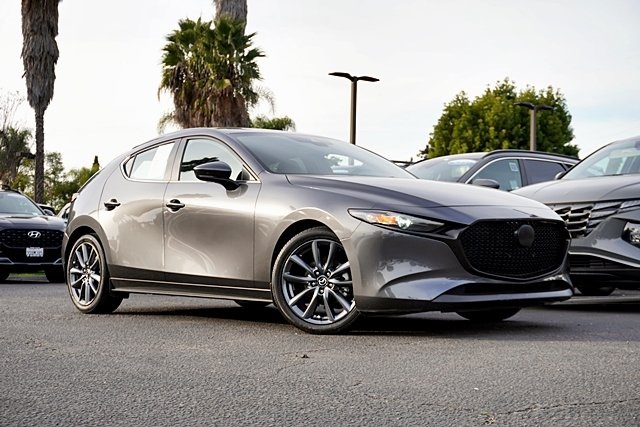 2019 Mazda Mazda3 Preferred's photo