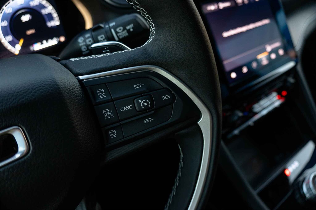 New Car 2025 Jeep Grand Cherokee  Altitude For Sale Under $40,000 In San Marcos, Texas