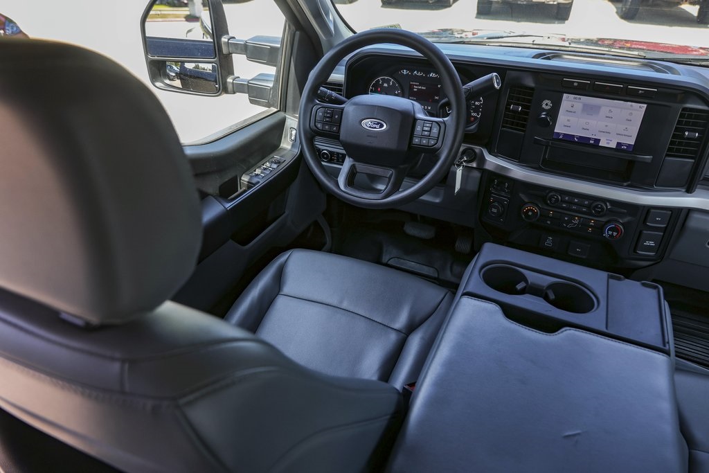 2023 Ford F-350sd  Xl In Austin, Texas