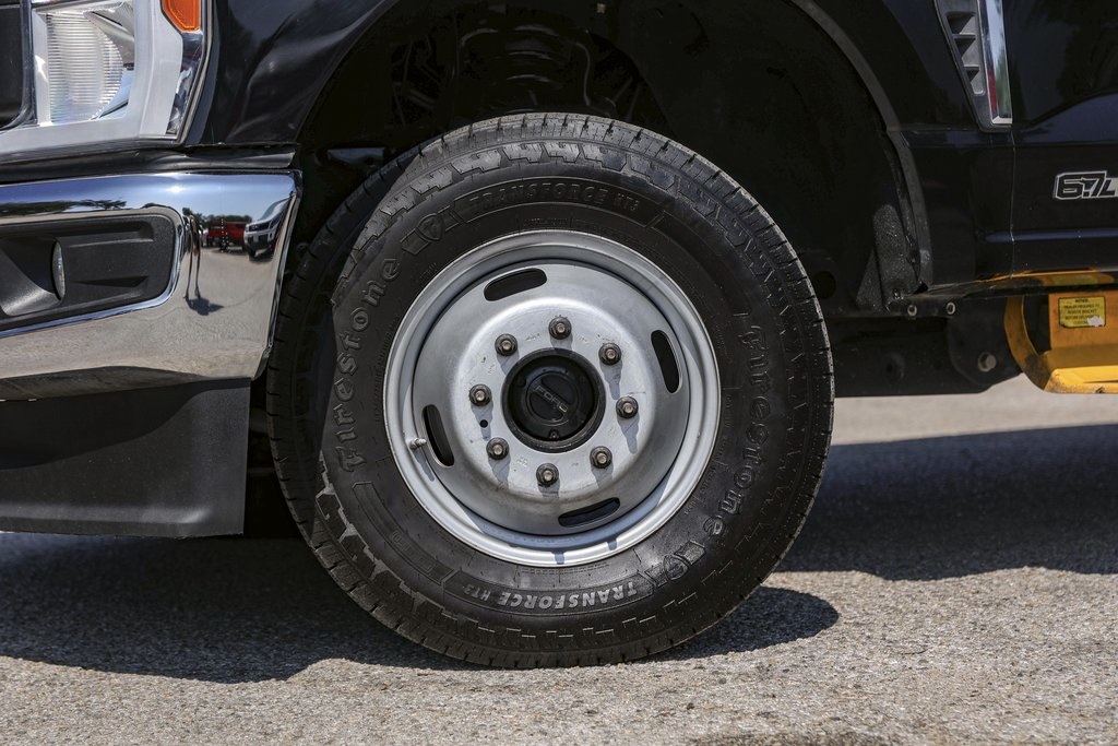 2023 Ford F-350sd  Xl In Austin, Texas