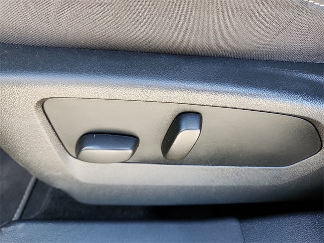 Used Car 2023 Buick Envision  Essence For Sale Under $25,000 In Plainview, Texas