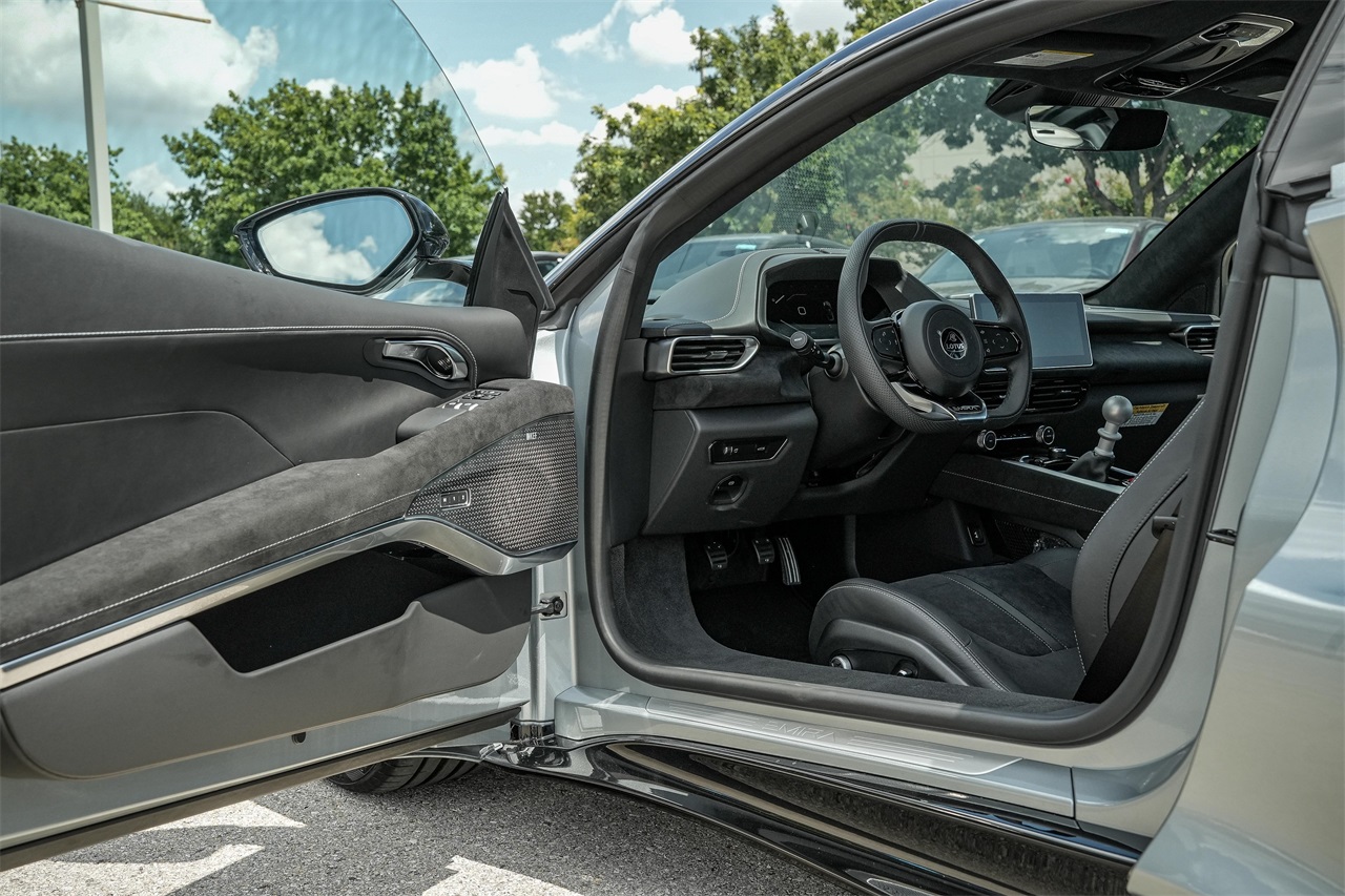 New Car 2025 Lotus Emira  For Sale Under $120,000 In Austin, Texas