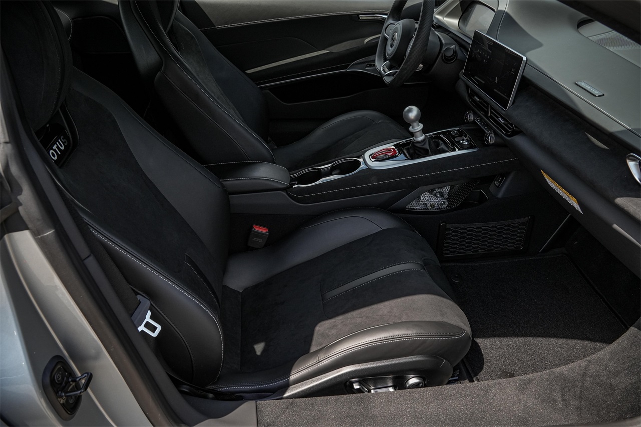 New Car 2025 Lotus Emira  For Sale Under $120,000 In Austin, Texas