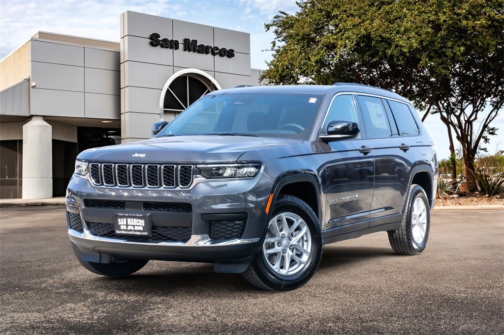 New Car 2025 Jeep Grand Cherokee L  Laredo For Sale Under $40,000 In San Marcos, Texas
