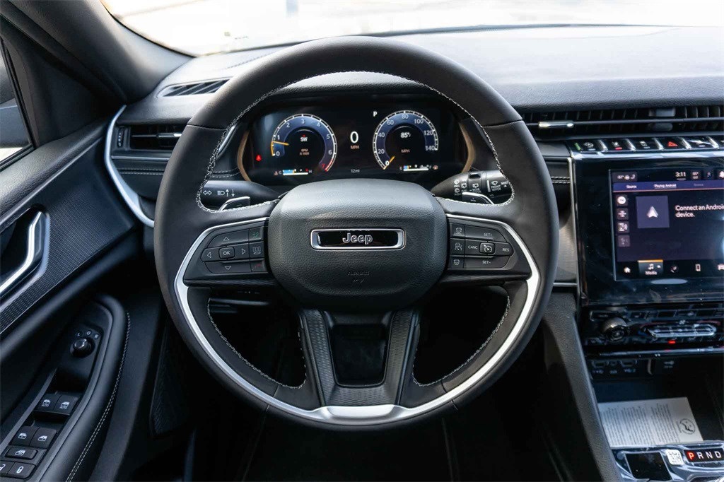 New Car 2025 Jeep Grand Cherokee L  Laredo For Sale Under $40,000 In San Marcos, Texas