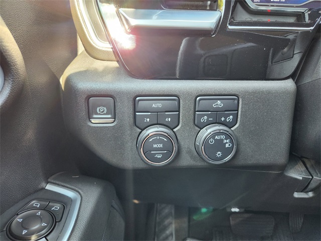 2022 Chevrolet Silverado 1500 LT White at Classic Elite Chevrolet Sugar Land