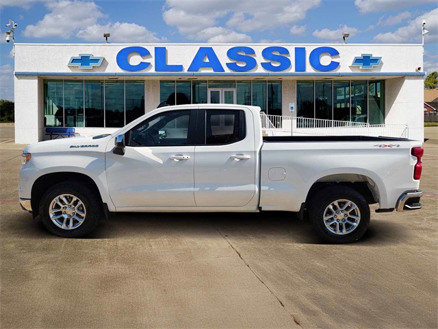 2022 Chevrolet Silverado 1500 LT White at Classic Elite Chevrolet Sugar Land