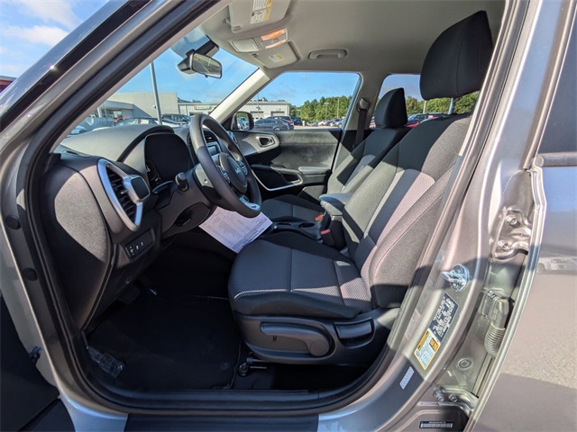 2024 Kia Soul LX Gray at Bob King Buick GMC