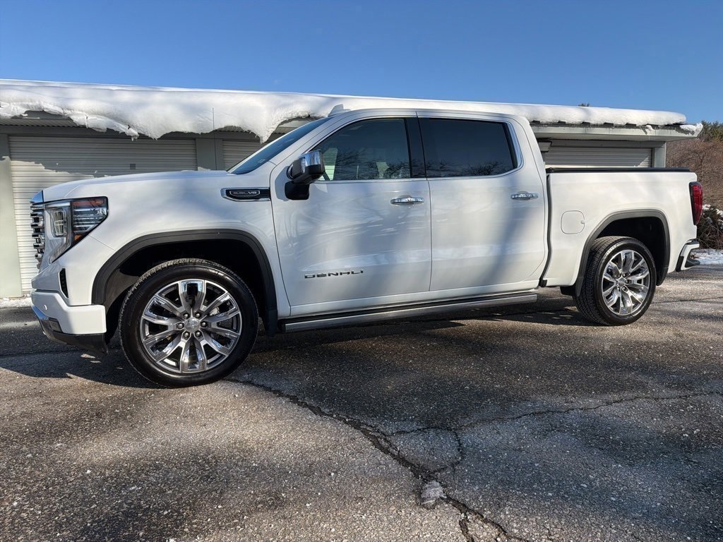 2024 GMC Sierra 1500 Denali Crew Cab 4WD