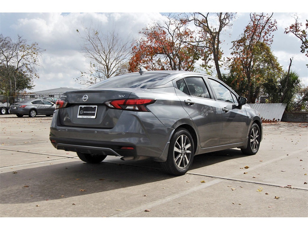 2021 Nissan Versa 1.6 SV Gray at Bravo Nissan
