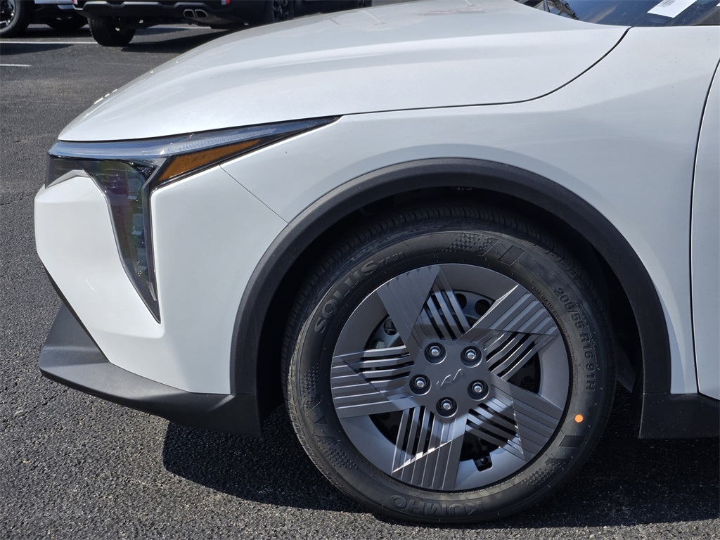2025 Kia K4 LX White at Shottenkirk Kia Fort Bend