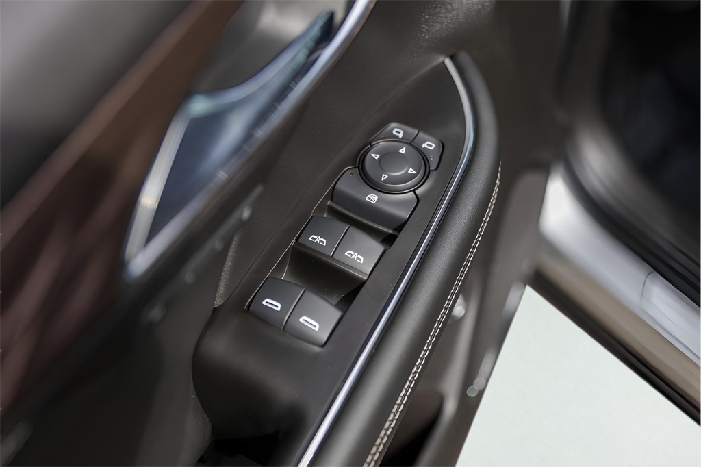 Used Car 2023 Buick Envision  Avenir For Sale Under $35,000 In Austin, Texas