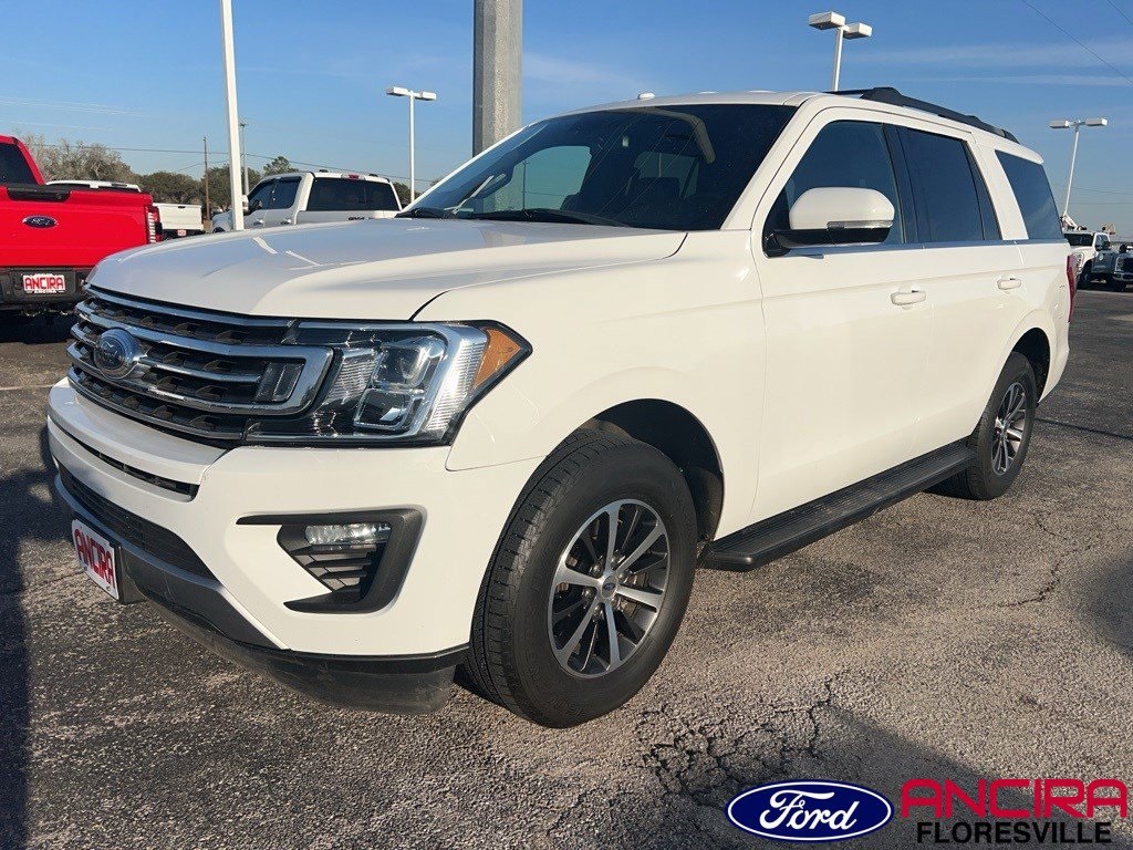 Used Car 2018 Ford Expedition  Xlt For Sale Under $20,000 In Floresville, Texas