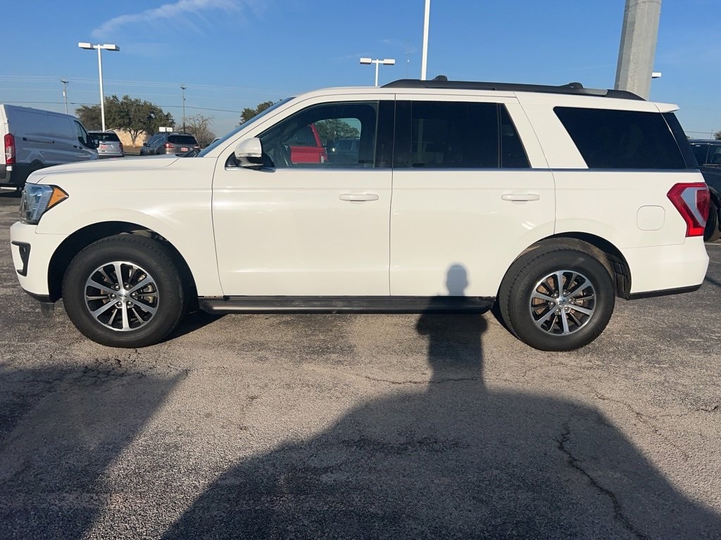 Used Car 2018 Ford Expedition  Xlt For Sale Under $20,000 In Floresville, Texas