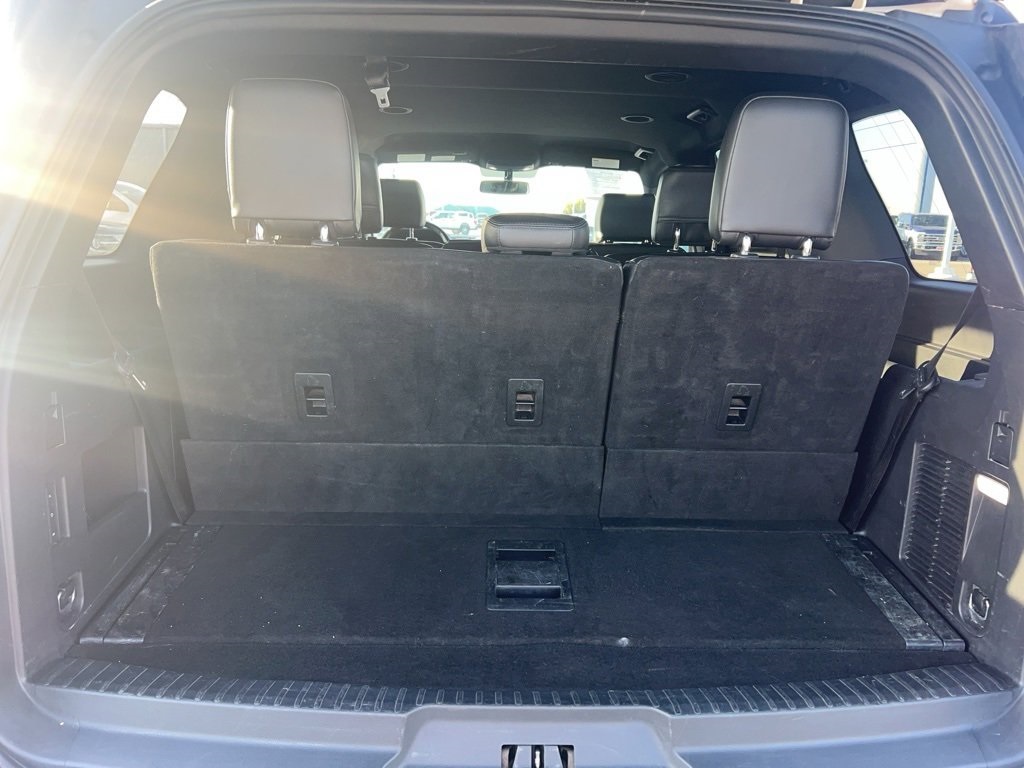 Used Car 2018 Ford Expedition  Xlt For Sale Under $20,000 In Floresville, Texas