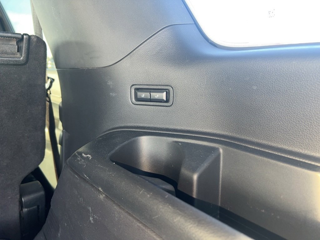 Used Car 2018 Ford Expedition  Xlt For Sale Under $20,000 In Floresville, Texas