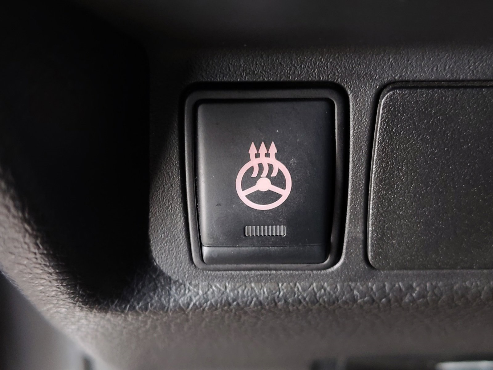 Used Car 2020 Nissan Rogue  Sv For Sale Under $20,000 In San Antonio, Texas