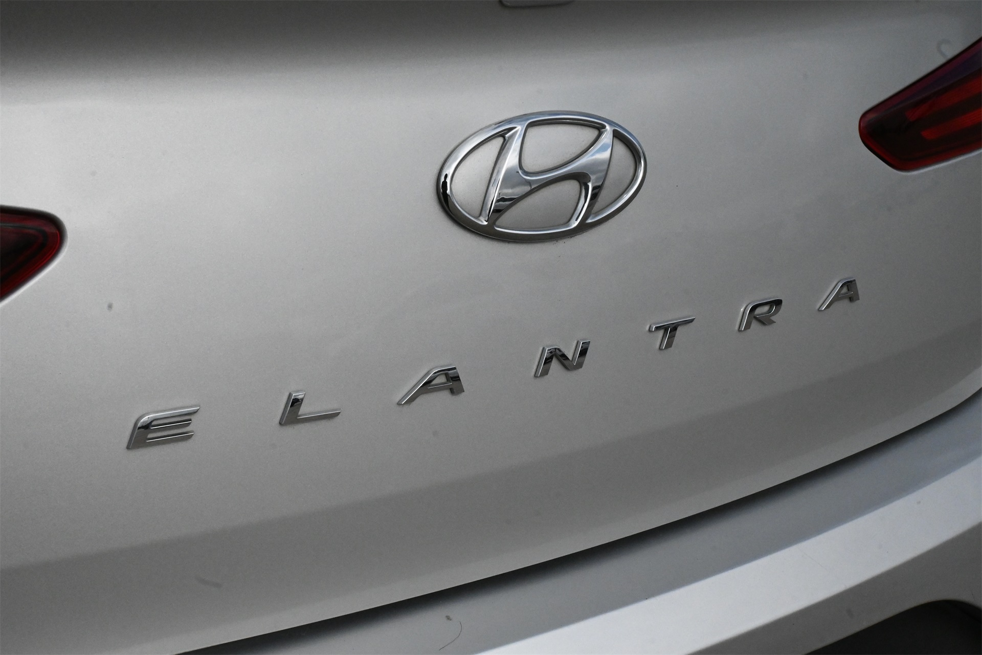 2019 Hyundai Elantra SE Silver at DeMontrond Gulf Freeway