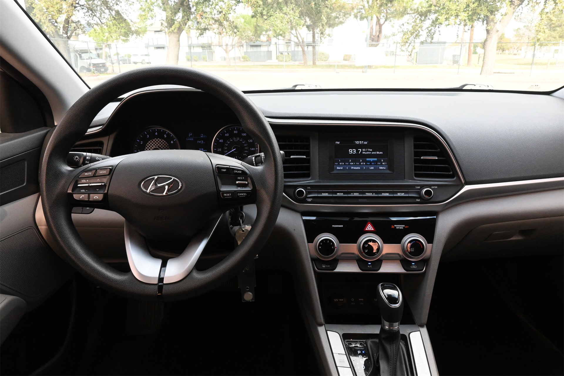 2019 Hyundai Elantra SE Silver at DeMontrond Gulf Freeway