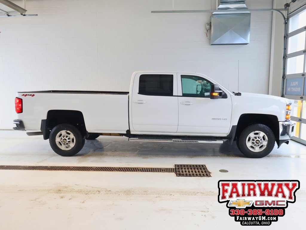 2015 Chevrolet Silverado 2500HD LT Crew Cab 4WD