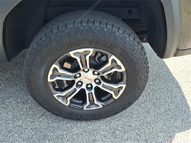 2024 Gmc Canyon AT4 photo 21